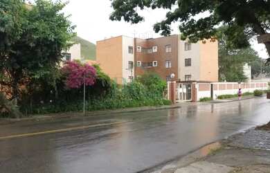 Imagem: O apartamento possui 3 Dormitórios, 2 Banheiros, 1 Vaga na