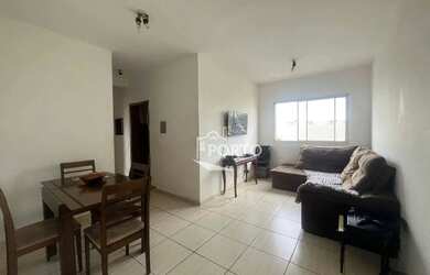 Imagem: O apartamento possui 3 Dormitórios, 1 Banheiro, 1 Vaga na garagem