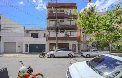 Imagem: O apartamento possui 2 Dormitórios, 2 Banheiros, 82m² de Área