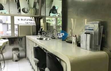 Imagem: O depósito possui 1 Vaga na garagem e 29m² de Área e está