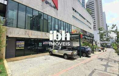 Imagem: O depósito possui 3 Vagas na garagem e 550m² de Área e está