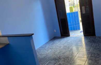 Imagem 6: Alugo casa 2/4. Varanda, 64m² de Área, 1 Banheiroe2 Dormitórios