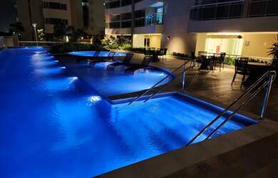 Imagem: O apartamento possui 1 Dormitório, 1 Banheiro, 1 Vaga na garagem