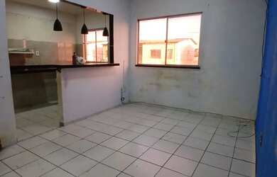 Imagem: A casa em condomínio possui 2 Dormitórios e 1 Banheiro e está