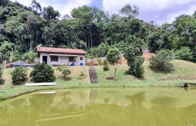 Imagem: A fazenda possui 2200m² de Área e está localizado em Nazaré