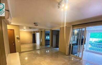 Imagem: O apartamento possui 2 Dormitórios, 2 Banheiros, 2 Vagas na