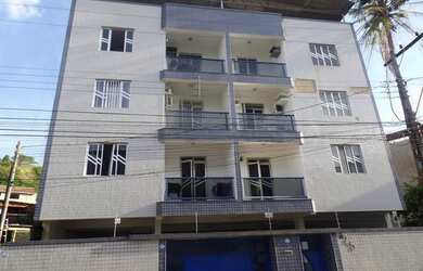 Imagem: O apartamento possui 3 Dormitórios, 1 Banheiro, 1 Vaga na garagem