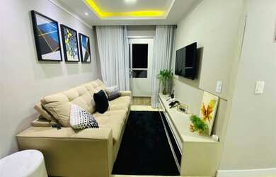 Imagem: O apartamento possui 2 Dormitórios, 1 Banheiro, 1 Vaga na garagem