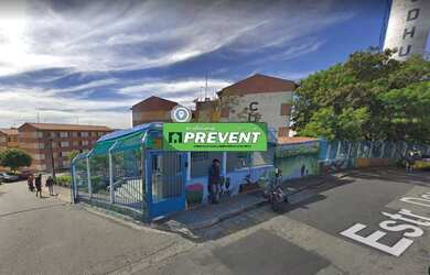 Imagem: O apartamento à venda possui 2 Dormitórios, 1 Banheiro, 1