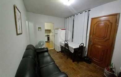 Imagem: O apartamento possui 2 Dormitórios, 1 Banheiro, 48m² de Área