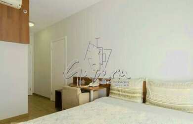 Imagem: O studio possui 1 Dormitório, 1 Banheiro, 1 Vaga na garagem