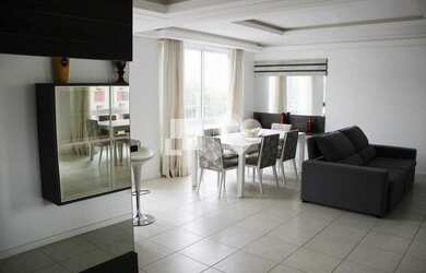 Imagem: O apartamento possui 3 Dormitórios, 3 Banheiros, 2 Vagas na