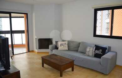 Imagem: O apartamento possui 3 Dormitórios, 5 Banheiros, 3 Vagas na