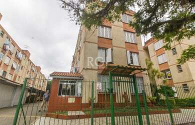 Imagem: O apartamento possui 1 Dormitório, 1 Banheiro, 1 Vaga na garagem