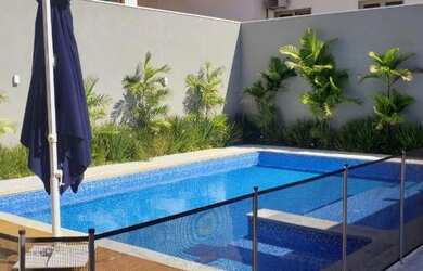 Imagem: A casa em condomínio possui 4 Dormitórios, 5 Banheiros, 4