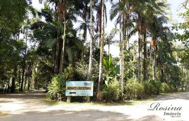 Imagem 2: Belíssimo Recanto Cascatinha - medindo 16 mil metros quadrados por R$1.600.000,00