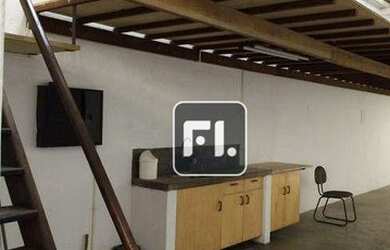 Imagem: O depósito possui 4 Vagas na garagem, 200m² de Área e está