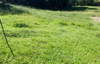 Imagem: O terreno possui 600m² de Área e está localizado em Centro