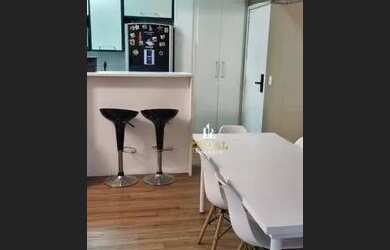 Imagem: O apartamento possui 3 Dormitórios, 3 Banheiros, 2 Vagas na