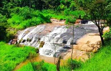 Imagem: O terreno está localizado em Joanópolis, SP à venda por R$70.000