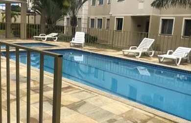 Imagem: O apartamento possui 2 Dormitórios, 1 Banheiro, 1 Vaga na garagem