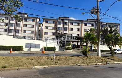 Imagem: O apartamento possui 3 Dormitórios, 2 Banheiros, 1 Vaga na