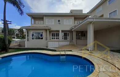 Imagem 6: Casa de esquina maravilhosa no maior terreno do condomínio