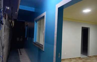 Imagem: A casa possui 2 Dormitórios, 1 Banheiro, 1 Vaga na garagem