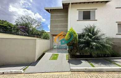 Imagem: A casa em condomínio possui 3 Dormitórios, 2 Banheiros, 1