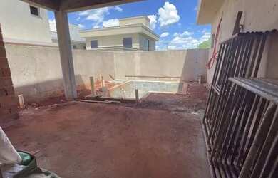 Imagem 9: Casa em condomínio. Piscina, Área de serviço, 160m² de Áreae4 Vagas...