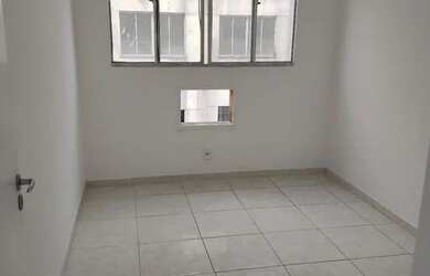 Imagem: O apartamento e possui 2 Dormitórios, Suítes, 1 Banheiro