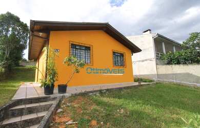 Imagem: A casa possui 2 Dormitórios, 1 Banheiro, 1 Vaga na garagem