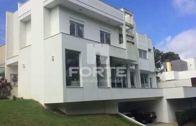 Imagem: A casa em condomínio possui 3 Dormitórios, 5 Banheiros, 4