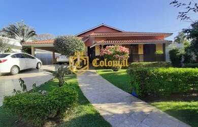 Imagem: A casa em condomínio possui 3 Dormitórios, 5 Banheiros, 2