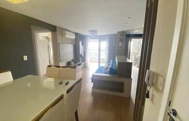 Imagem 2: Apartamento Mobiliado à venda em Caxias do Sul, no bairro Panazzolo