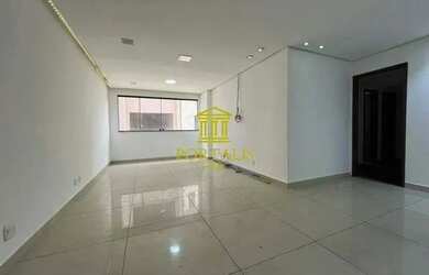 Imagem: O apartamento possui 3 Dormitórios, 3 Banheiros, 2 Vagas na