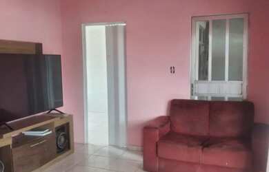 Imagem: A casa em condomínio possui 1 Dormitório e 1 Banheiro e está