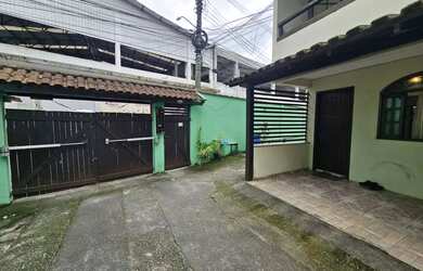 Imagem 2: Casa para Venda em Angra dos Reis, Praia da Ribeira (Cunhambebe), 2 dormitórios, 2 banheir