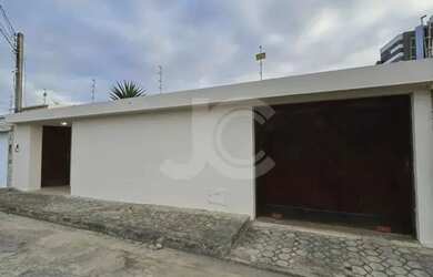 Imagem: Casa à venda - Bairro Candeias