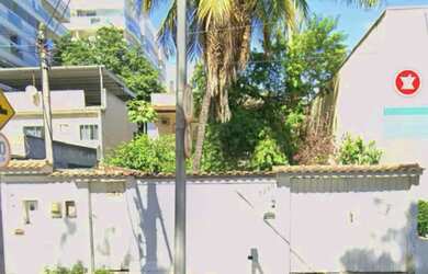 Imagem: O terreno possui 480m² de Área e está localizado em Freguesia