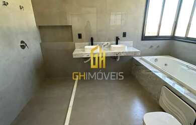 Imagem 2: Belíssimo Sobrado de Alto Padrão com 4 suítes plenas no Jardins Bolonha