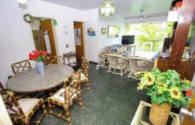 Imagem: O apartamento possui 4 Dormitórios, 3 Banheiros, 1 Vaga na