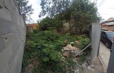 Imagem: O terreno possui 200m² de Área e está localizado em Vale