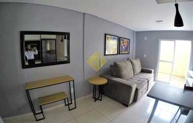 Imagem: O apartamento possui 2 Dormitórios, 1 Banheiro, 1 Vaga na garagem