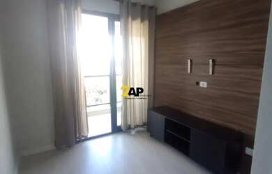 Imagem: O apartamento possui 1 Dormitório, 1 Banheiro, 1 Vaga na garagem