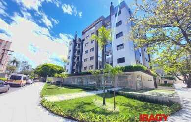 Imagem: O apartamento possui 2 Dormitórios, 3 Banheiros, 2 Vagas na