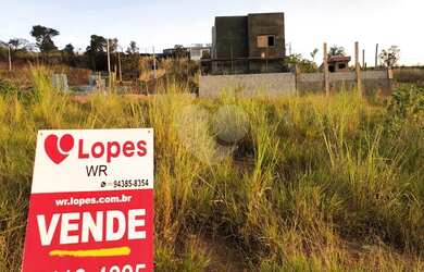 Imagem: O terreno possui 210m² de Área e está localizado em Jardim