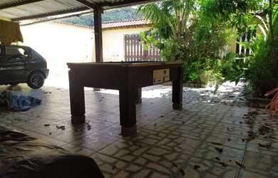 Imagem: A casa possui 2 Dormitórios, 2 Banheiros, 4 Vagas na garagem