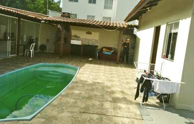Imagem 9: Vendo casa,na meia praia. Piscina, Churrasqueira, 300m² de Áreae2 Vagas...