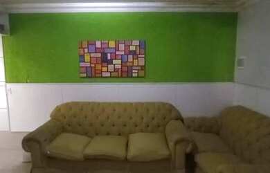 Imagem: A casa possui 3 Dormitórios, 3 Banheiros, 3 Vagas na garagem